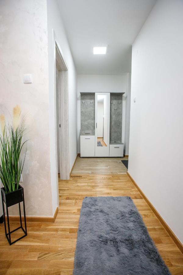 Tik Tak Apartman Subotica Eksteriør billede