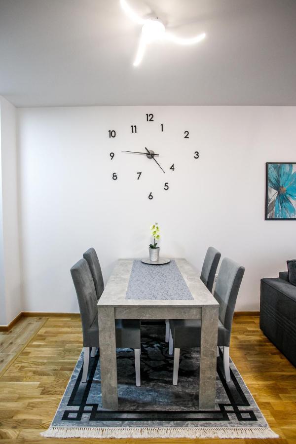 Tik Tak Apartman Subotica Eksteriør billede