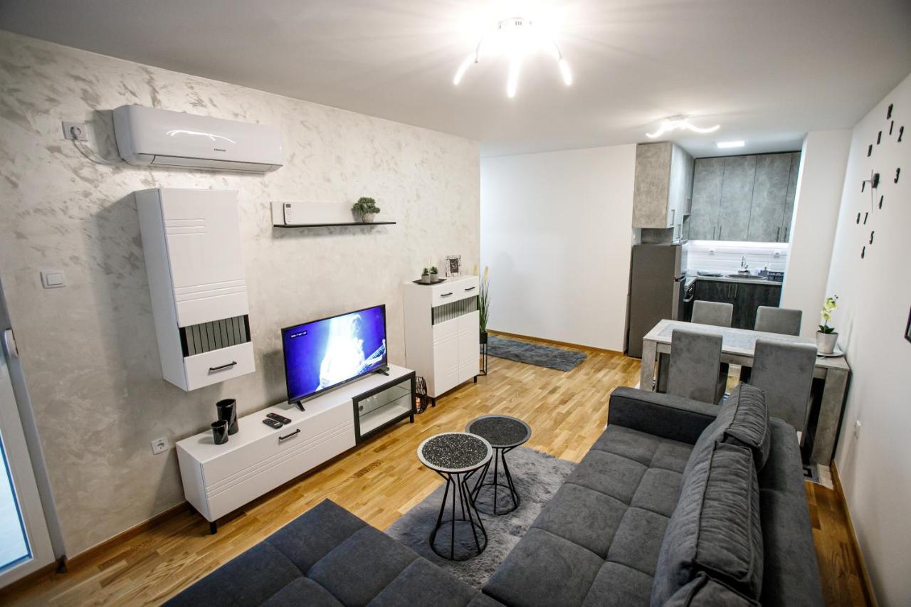 Tik Tak Apartman Subotica Eksteriør billede