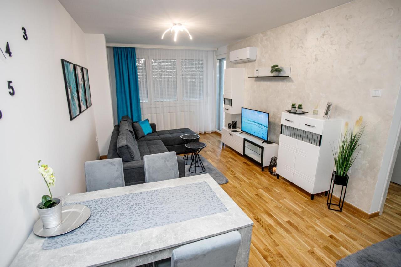 Tik Tak Apartman Subotica Eksteriør billede